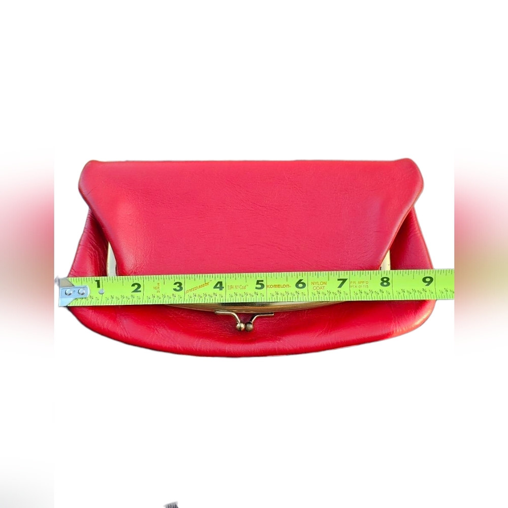 Vintage Small Leather Red Bag Kiss Lock Clasp - Picture 11 of 13